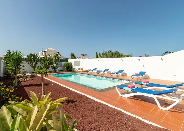 ヴィラ Tropical By *