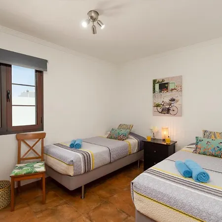 Tropical By Playa Blanca (Lanzarote)